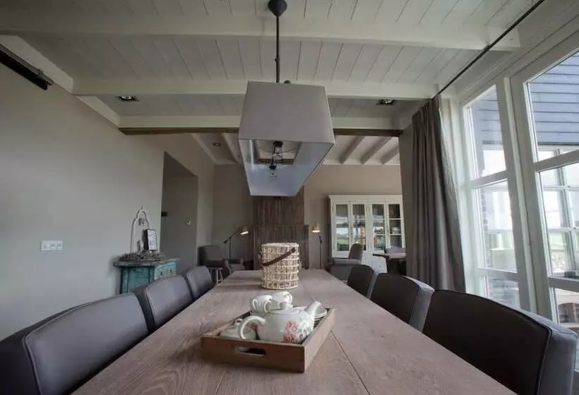 Aamiaismajoitus (B&B) Erve 't Hacht