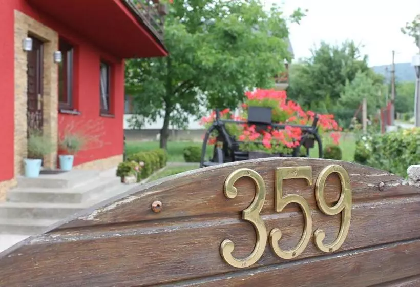 ベッドアンドブレックファースト Galleria Betliar