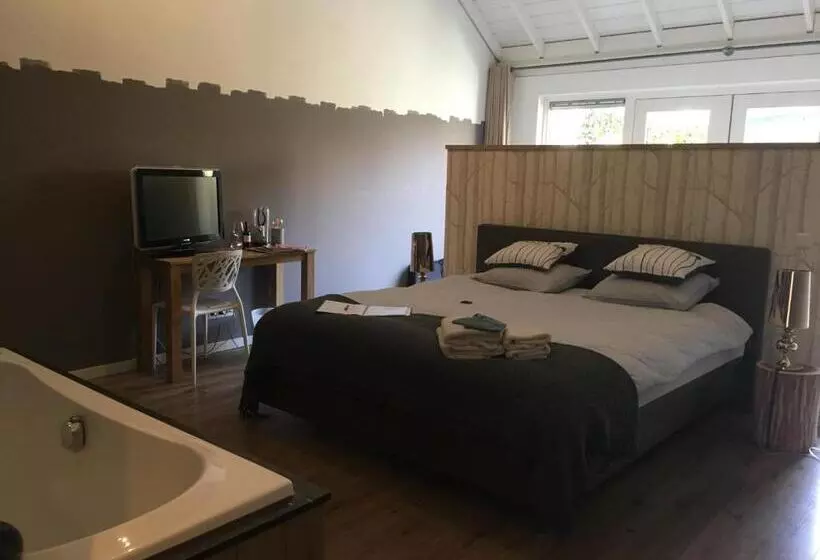 Aamiaismajoitus (B&B) Rosa Arvensis