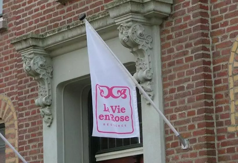 Aamiaismajoitus (B&B) Rosa Arvensis