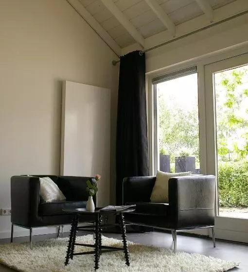 Aamiaismajoitus (B&B) Rosa Arvensis