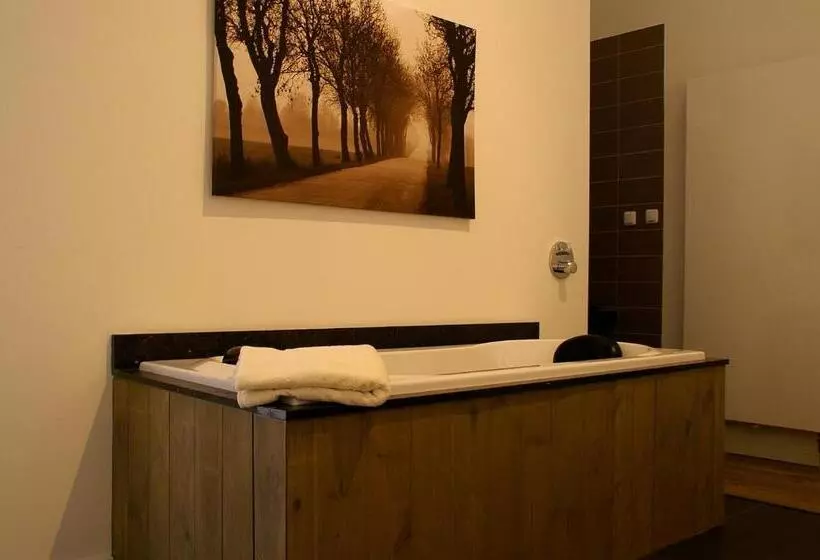 Aamiaismajoitus (B&B) Rosa Arvensis