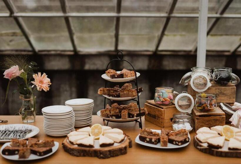 مبيت وإفطار Wijngaard Saalhof