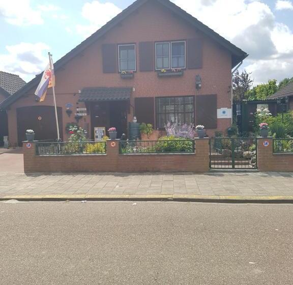 Erbuca Bed And Breakfast