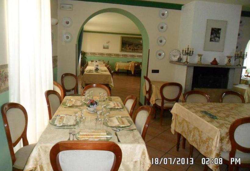 Il Campanile Hotel La Cantina Del Pittore