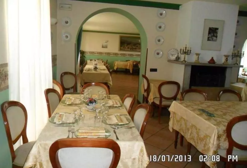 Il Campanile Hotel   La Cantina Del Pittore