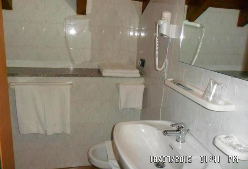 Il Campanile Hotel La Cantina Del Pittore