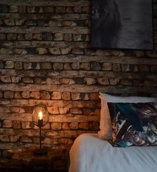 Hotelli Restaurant Cafe Houben