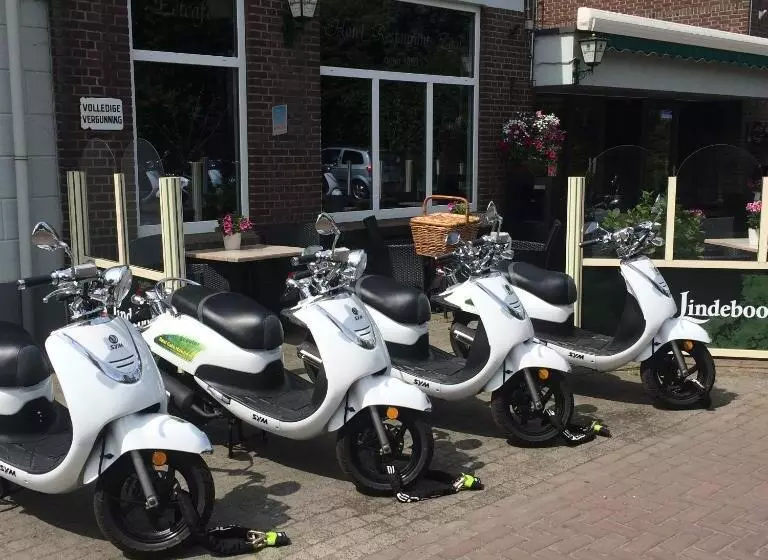 Hotelli Restaurant Cafe Houben