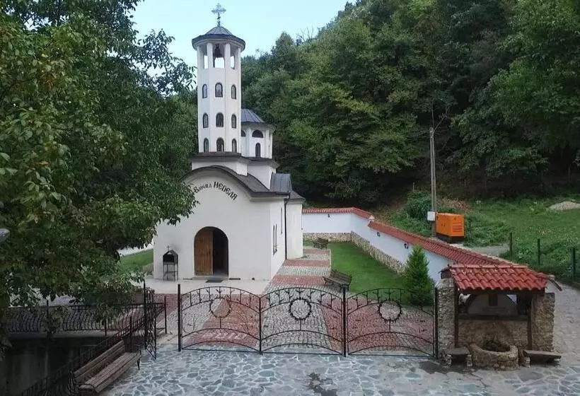 Hotelli Saint Nedelya