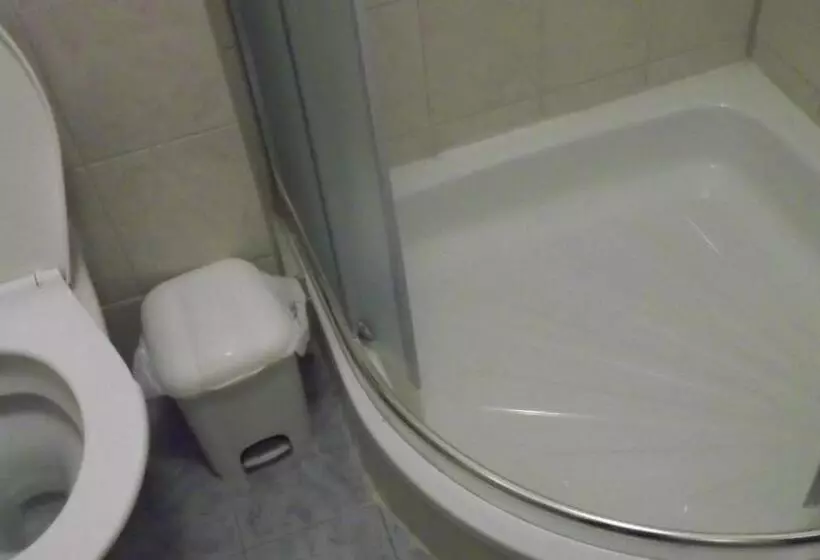 Majatalo Penzión Lindava