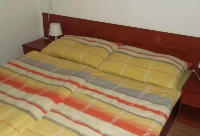 Majatalo Penzión Lindava