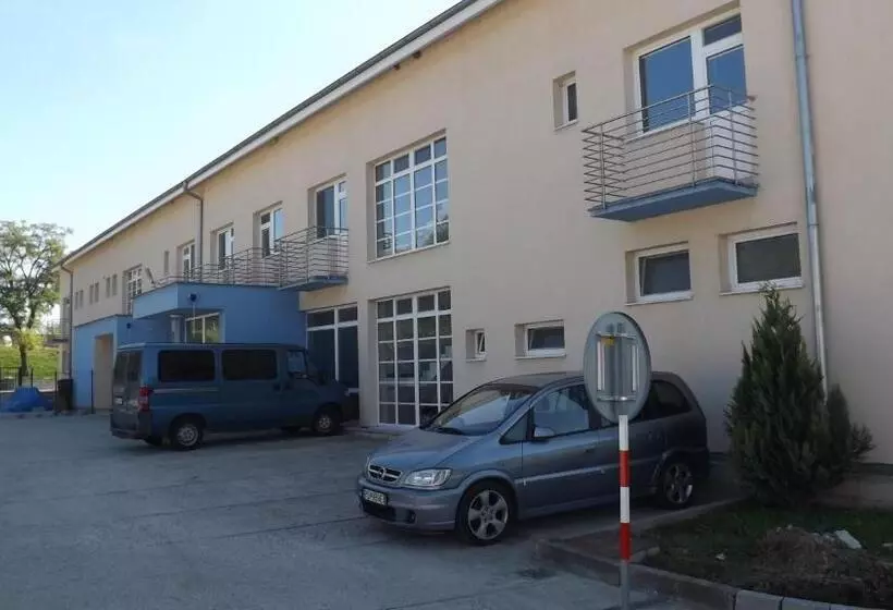 Majatalo Penzión Lindava