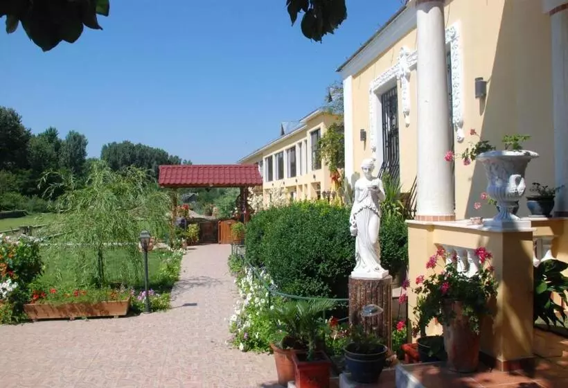 Majatalo Villa Giulia