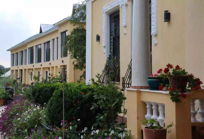 Majatalo Villa Giulia