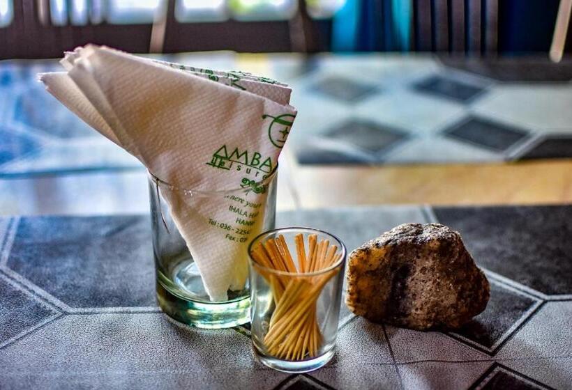 리조트 Ambalama Leisure Lounge