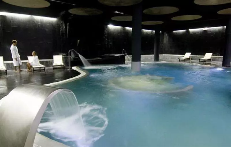 ホテル Aisia Deba