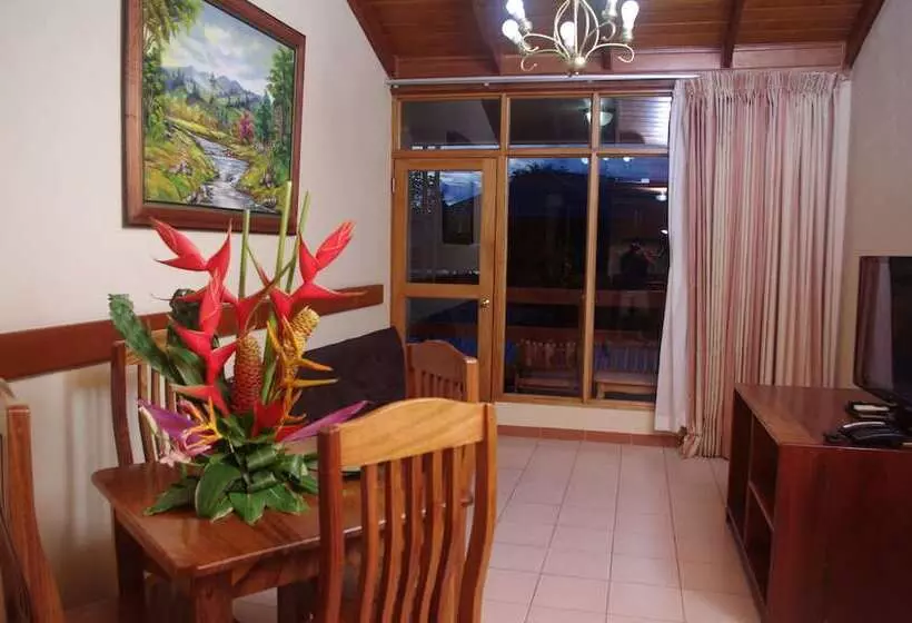 Отель Amapola Resort