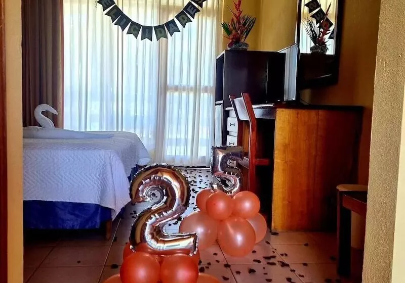 Отель Amapola Resort