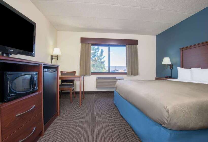 هتل Americinn By Wyndham Windsor Ft. Collins