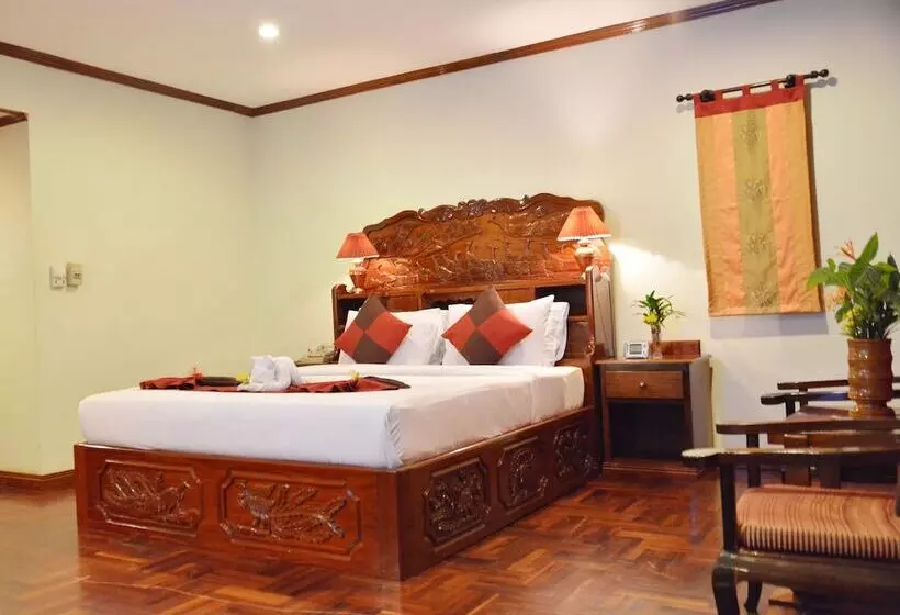 هتل Angkor