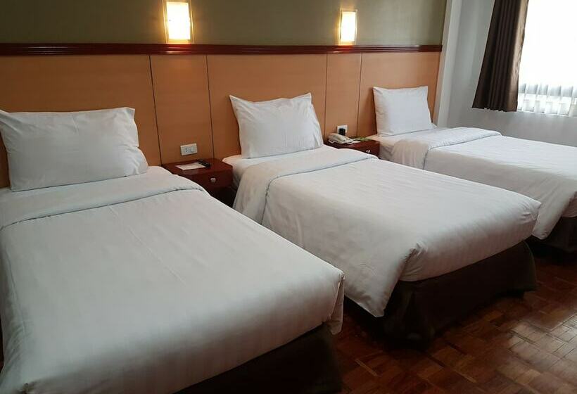 Hotel Bsa Tower Serviced Residences