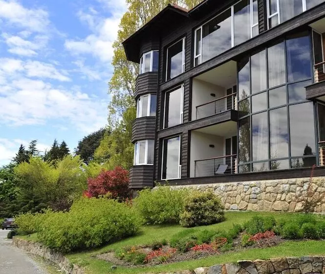هتل Design Suites Bariloche