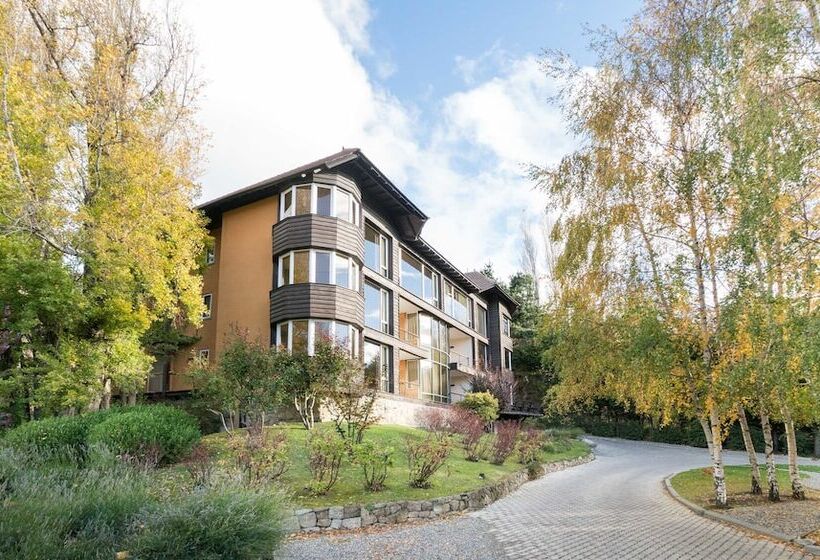 هتل Design Suites Bariloche