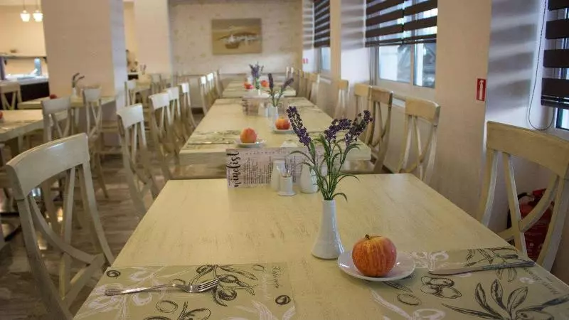 Europe Hotel   Free Underground Parking