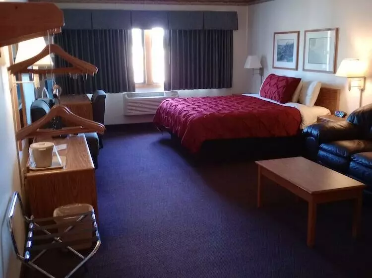 Отель Fairbridge Inn & Suites