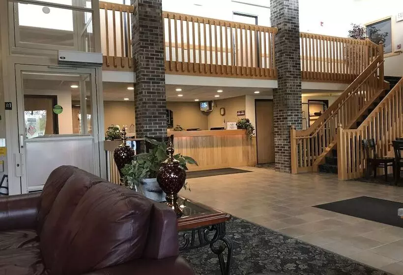 Отель Fairbridge Inn & Suites