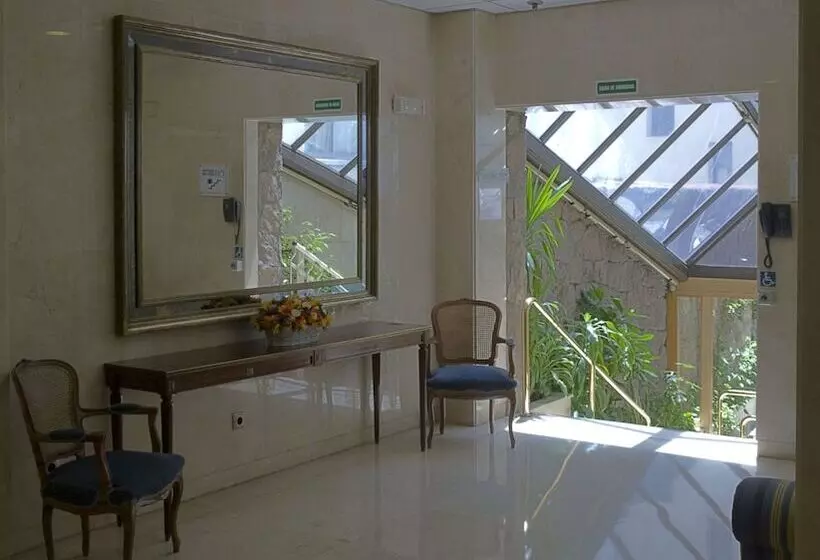 هتل Gran Versalles