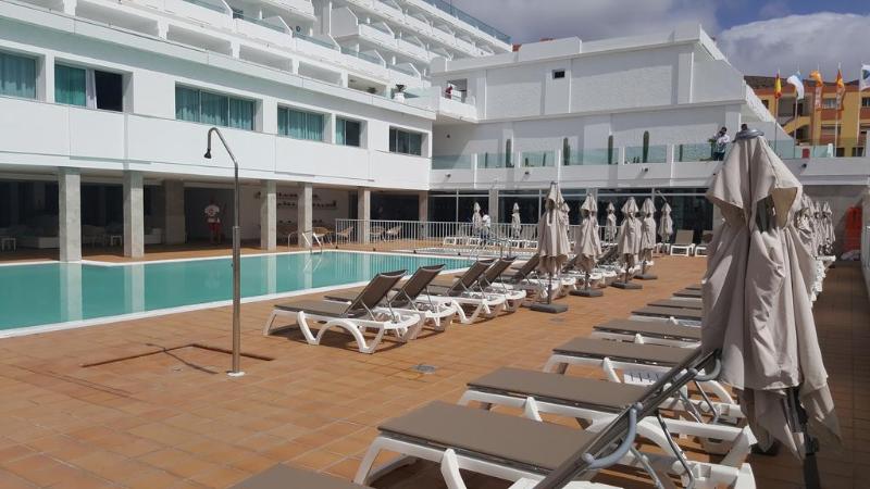 Hotel Fergus Cactus Garden