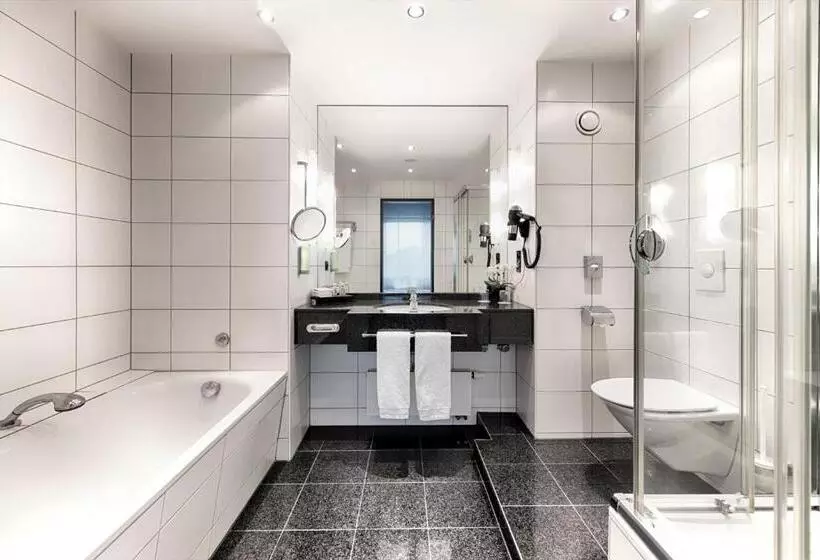 Hotel Ramada By Wyndham Essen