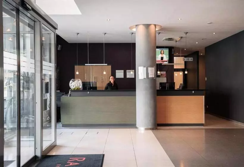 Hotel Ramada By Wyndham Essen