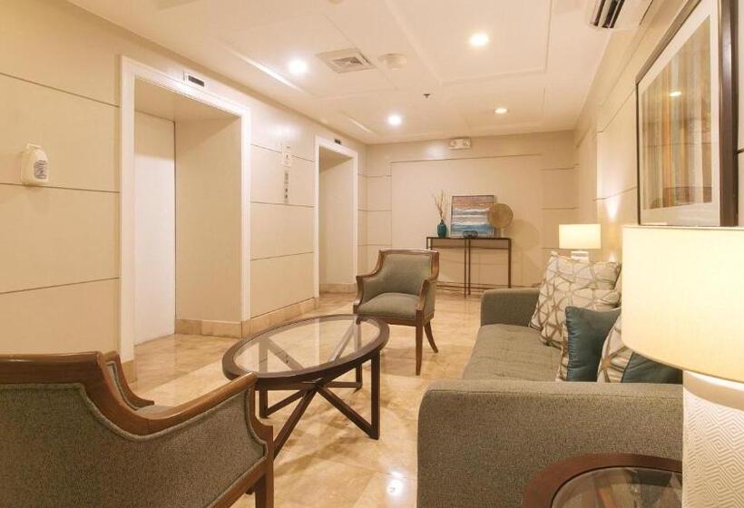 Hotel Reddoorz Premium At The Residences Olympia Makati