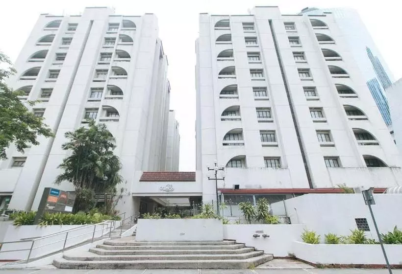 فندق Reddoorz Premium At The Residences Olympia Makati