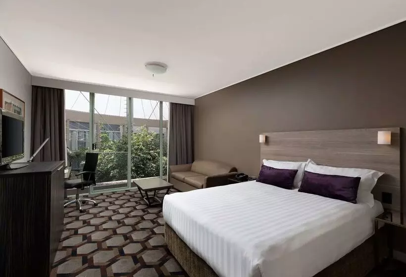 酒店 Rydges Canberra