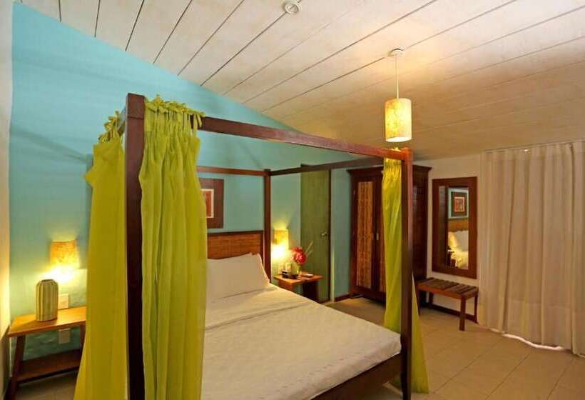 هتل Sobrado Da Vila