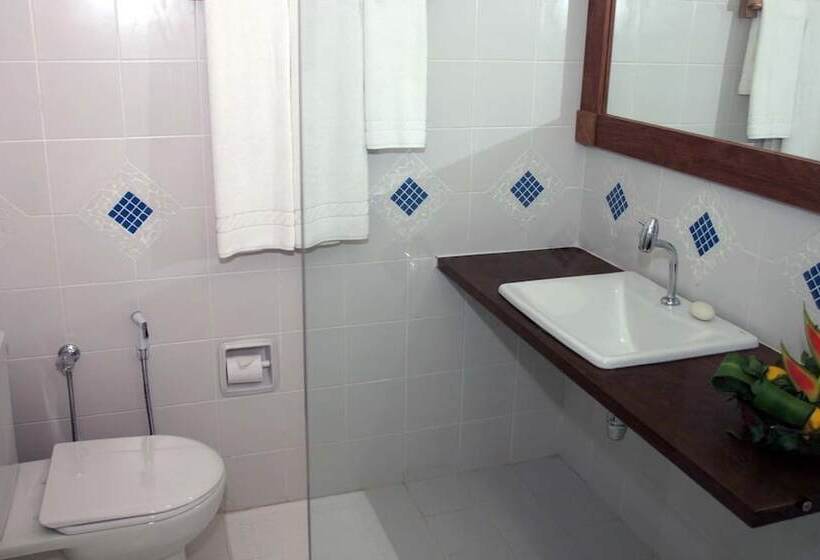 هتل Sobrado Da Vila