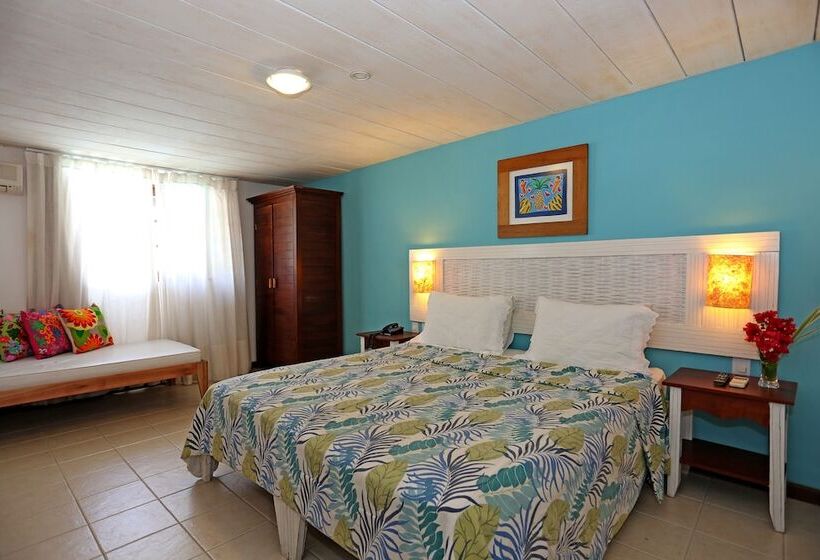 هتل Sobrado Da Vila