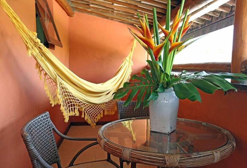 هتل Sobrado Da Vila