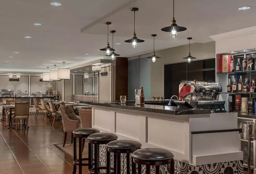 Hotel Somerset Millennium Makati