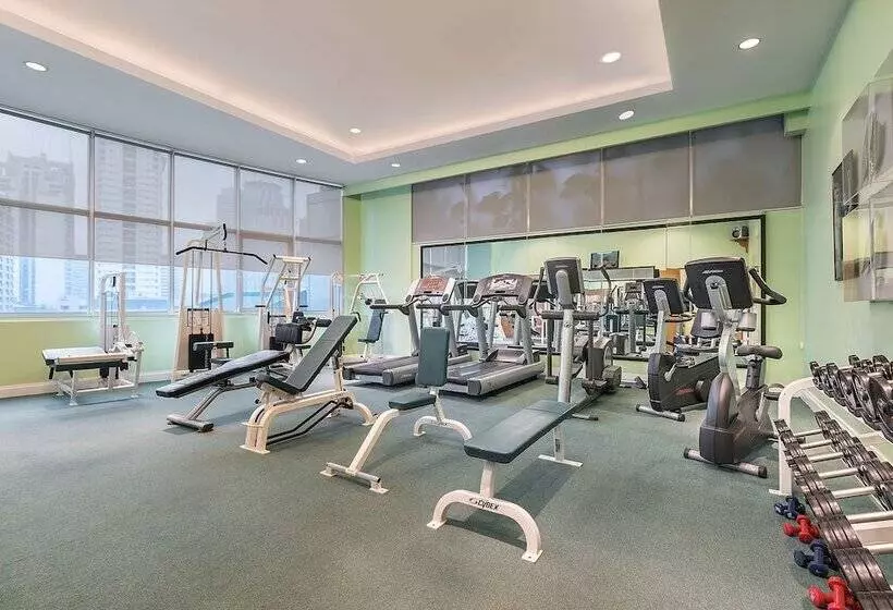 Hotel Somerset Millennium Makati