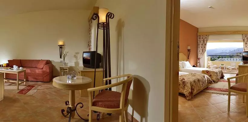 Hotel La Playa Beach Resort Taba