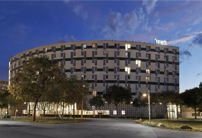 هتل Spark By Hilton Vienna Messe Prater