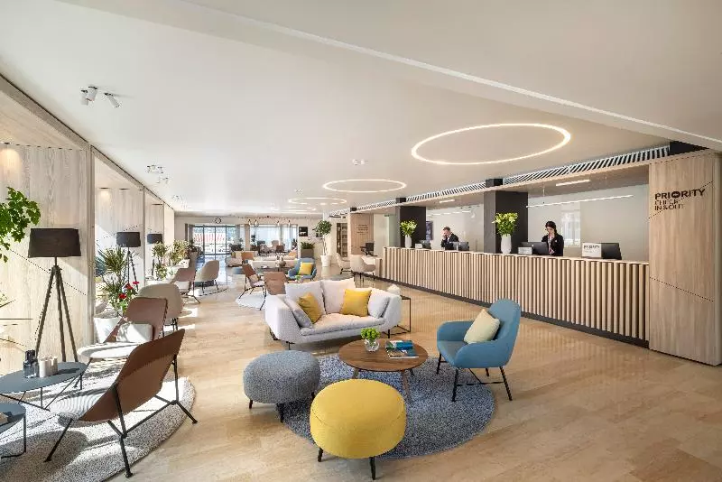 هتل Valamar Tirena