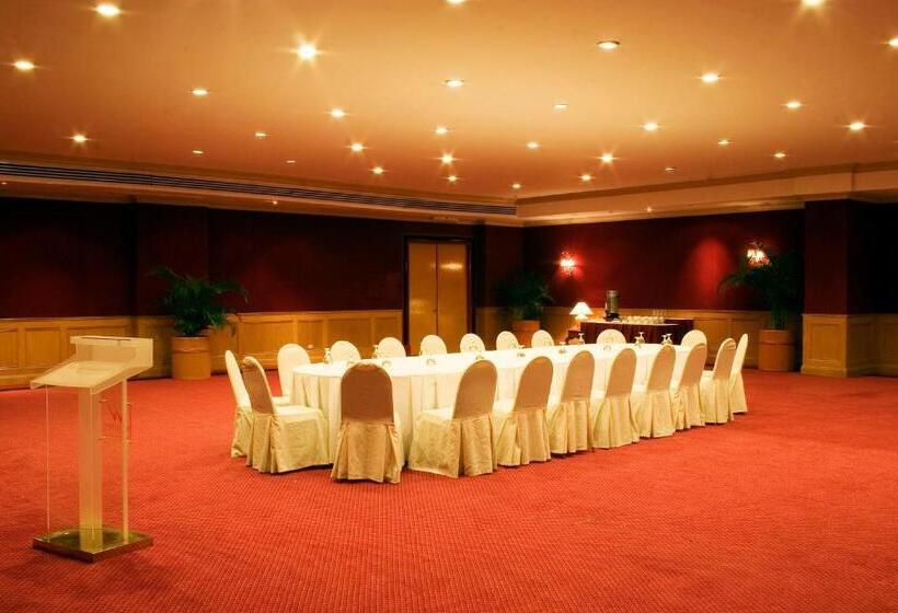 Waterfront Cebu City Hotel & Casino