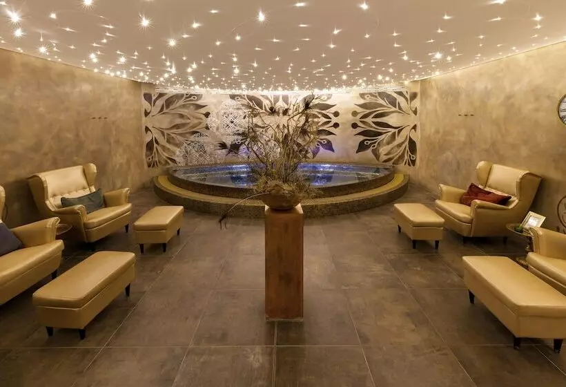 فندق Zlaty Klucik   Golden Key With Luxury Spa