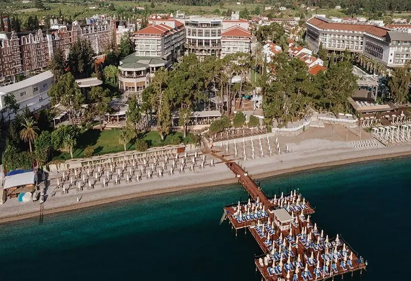 リゾートホテル Akra Kemer